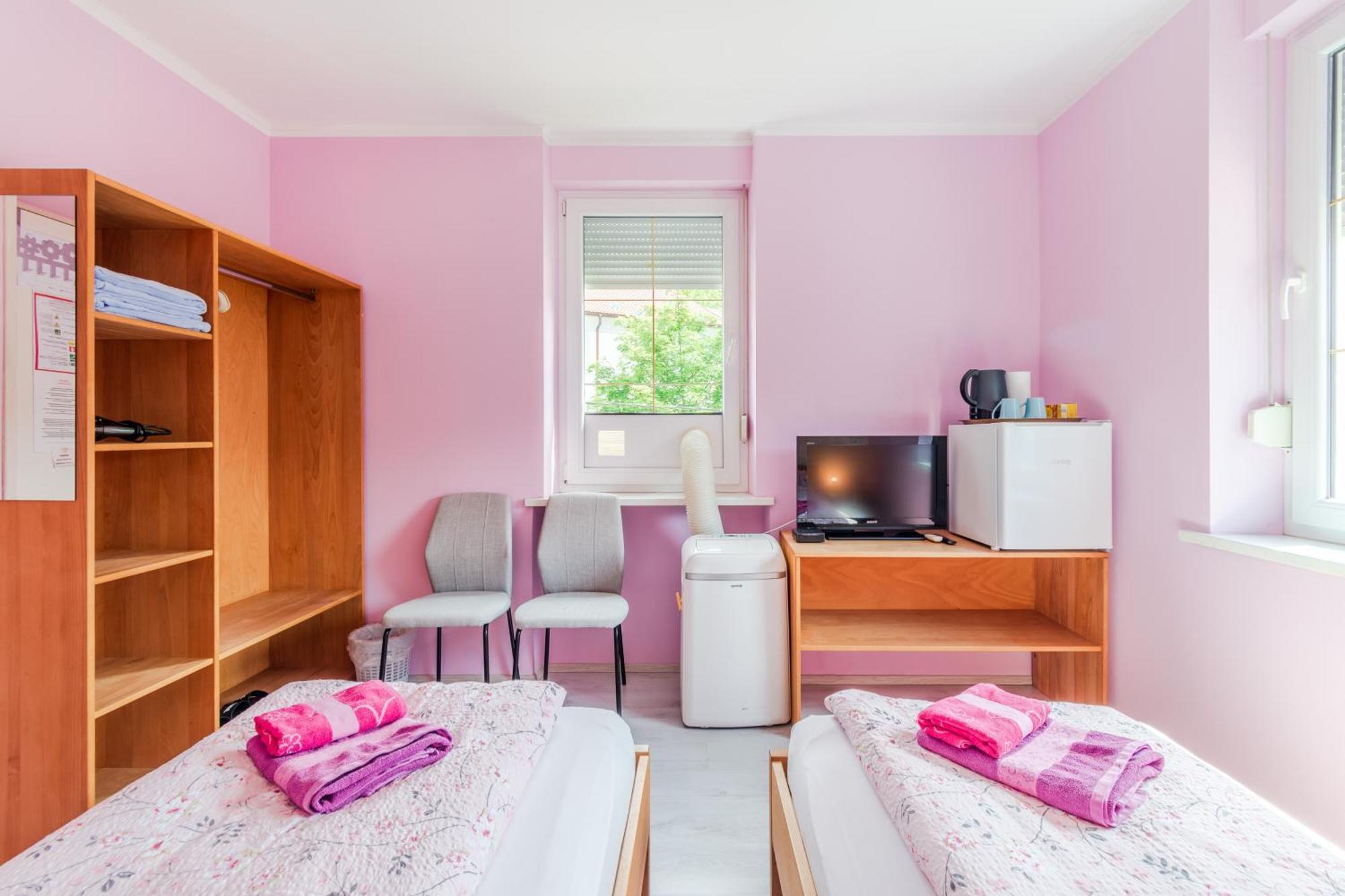 Apartments Orhideja โทลมิน ภายนอก รูปภาพ